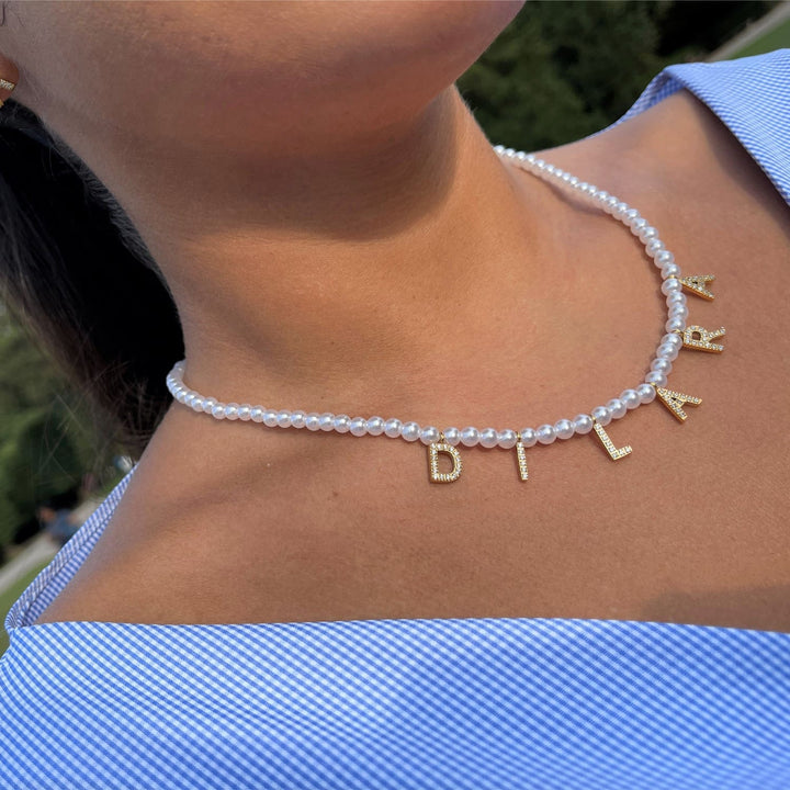Namenskette Dilara personalisiert 18K vergoldet wasserfest Perlen